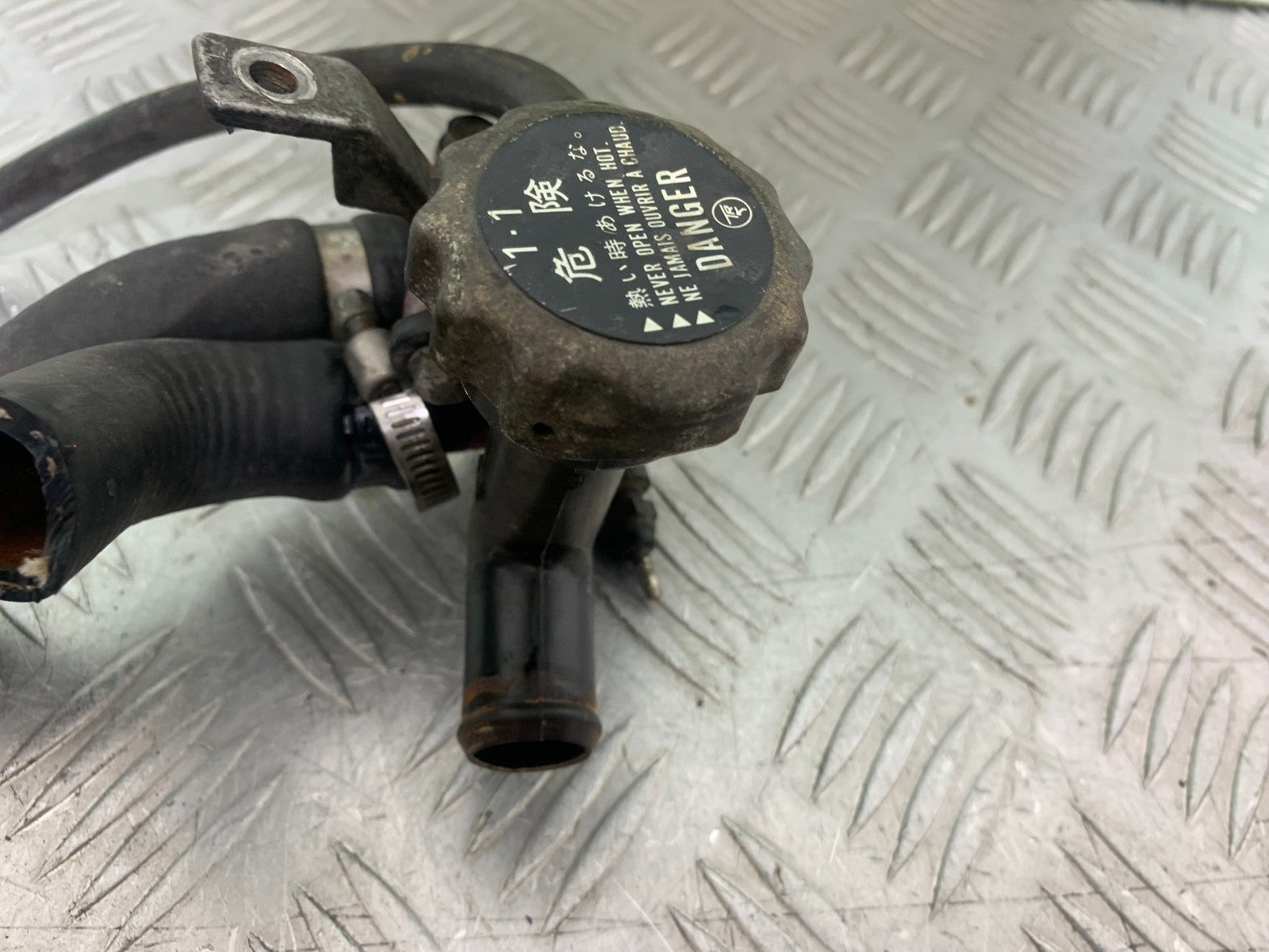 HONDA NTV 600 REVERE THERMOSTAT  YEAR 1988-1996  (CMB1281)