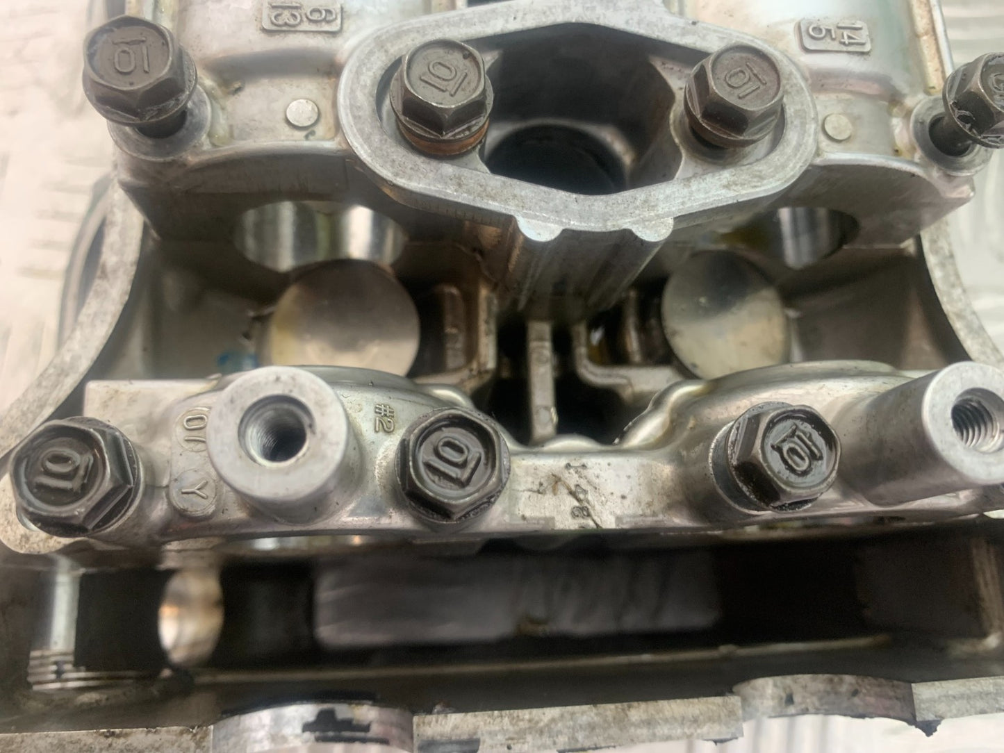 HONDA CBR1000 RR FIREBLADE CYLINDER HEAD 2008-2011 (CMB1179)
