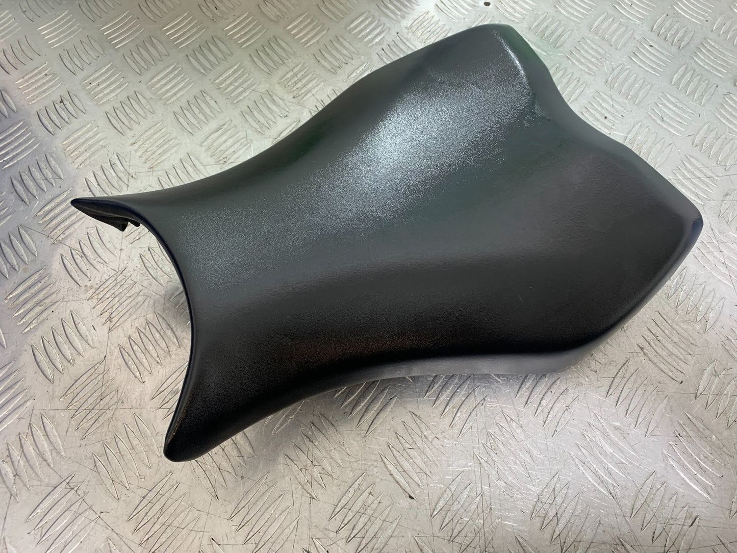 HONDA CBR1000 rr FIREBLADE FRONT SEAT  2008-2011 (CMB1253)