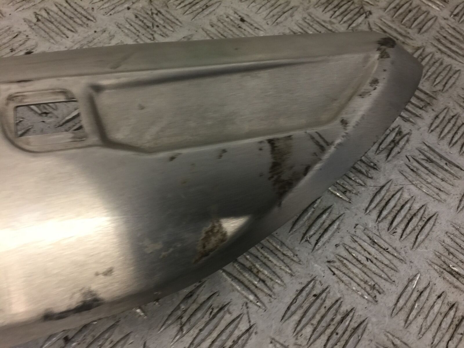 KTM 990 SUPERMOTO EXHAUST SHIELDS  YEAR 2008 (STOCK 662)