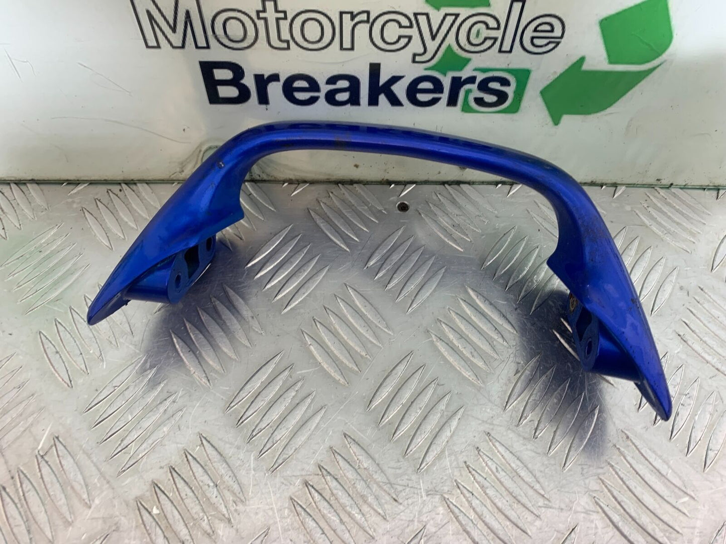 HONDA CBR1100 BLACKBIRD GRAB RAIL  YEAR 1999-2005 (CMB1103)