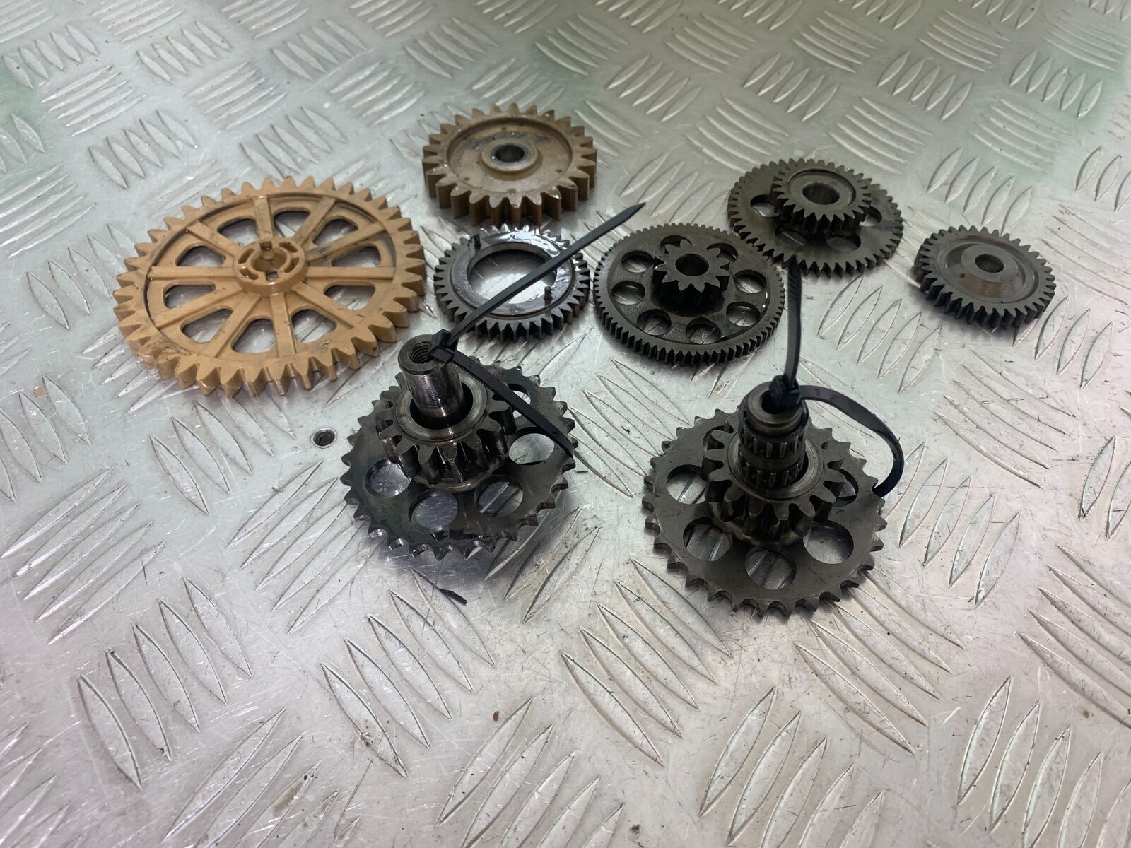 DUCATI 1199 PANIGALE GEARS  YEAR 2012-2014 (CMB1047)