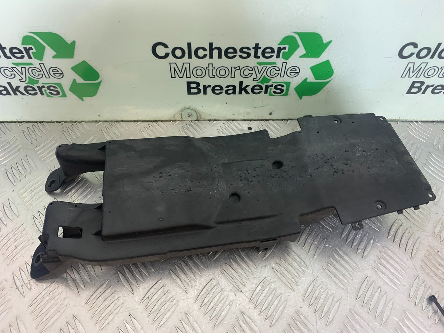 KAWASAKI ZX6R UNDERTRAY  YEAR 2009-2012 (CMB1136)