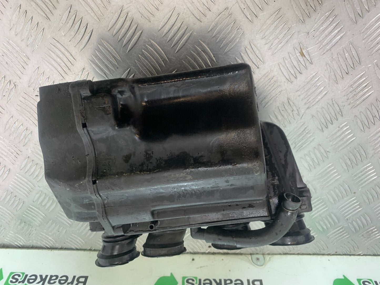 YAMAHA FJ1100 FJ 1100 AIRBOX  YEAR 1984-1985 (CMB1101)