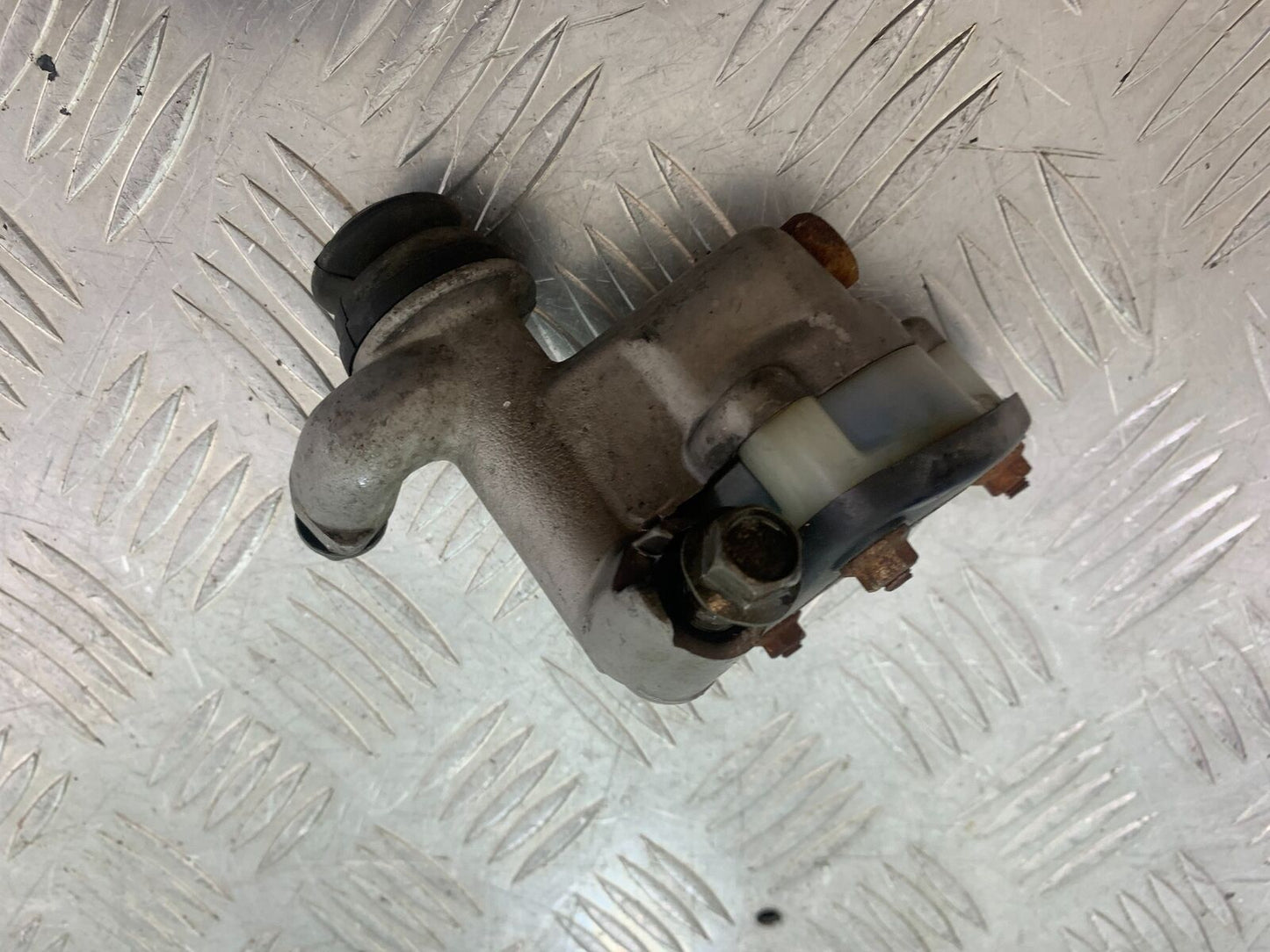 YAMAHA XS1100 MIDNIGHT SPECIAL REAR MASTER CYLINDER  YEAR 1980-1982 (CMB1122)
