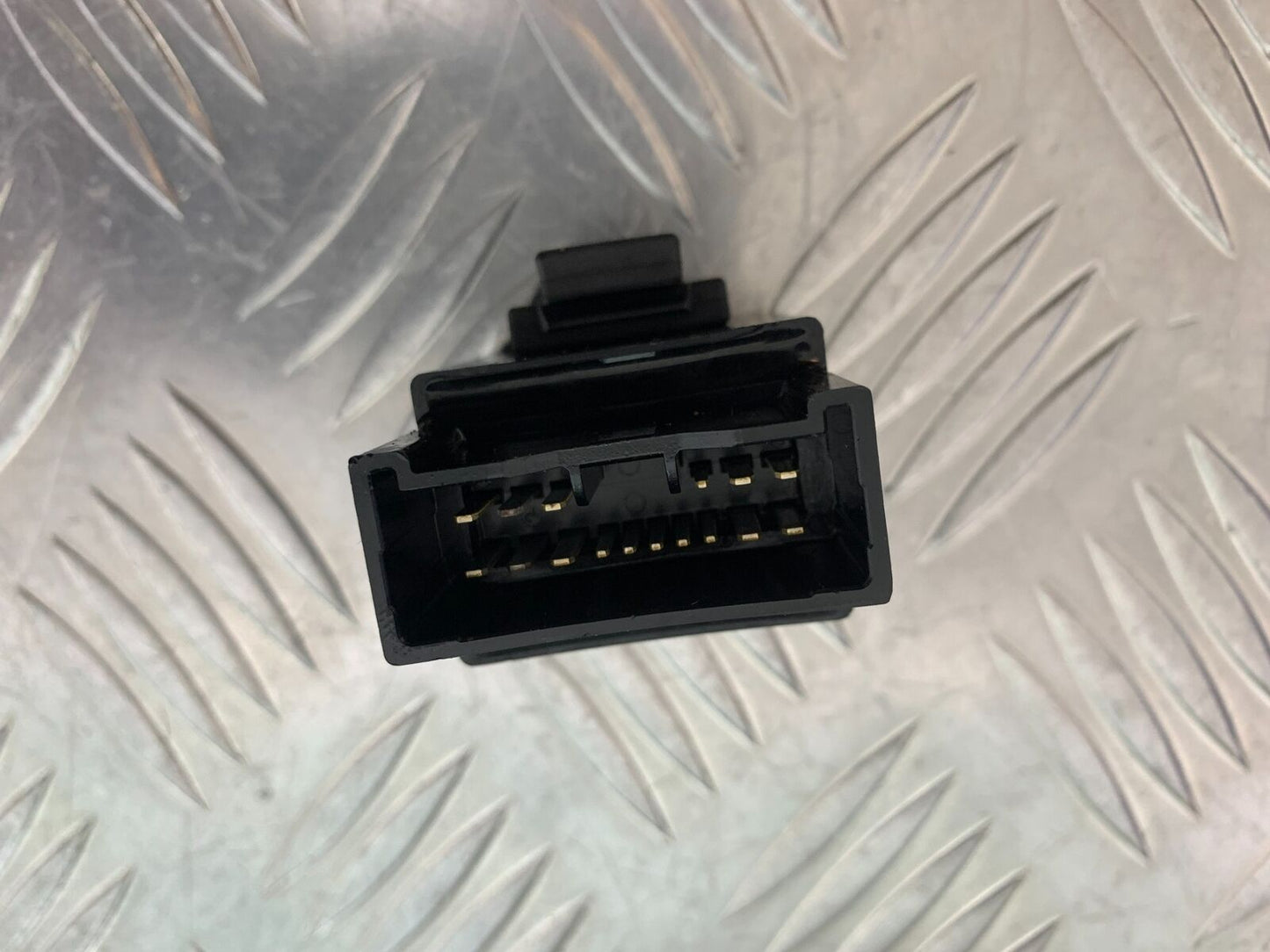 YAMAHA MT09 MT-09 MAIN RELAY  YEAR 2013-2016  (STOCK 997)