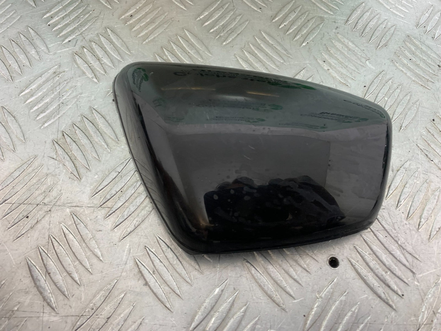 YAMAHA XV1100 XV 1100 VIRAGO LEFT SEAT PANEL 1990-1999 (CMB1190)