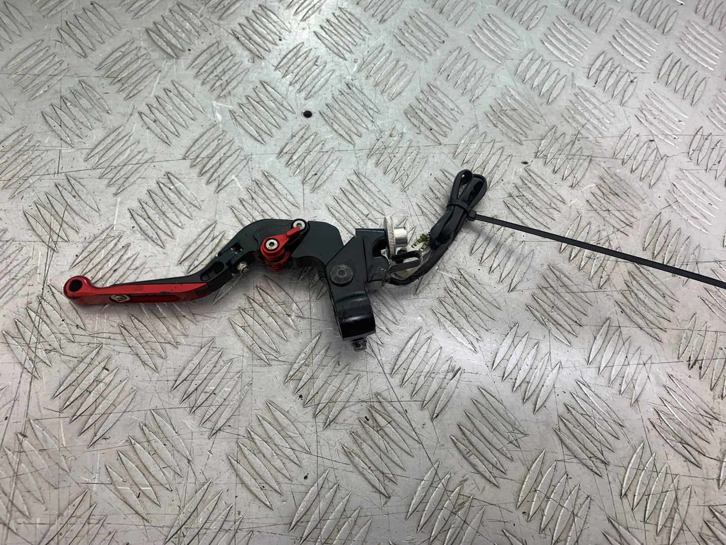 APRILIA RS660 RS 660 CLUTCH LEVER AND BRACKET  YEAR 2020-2024 (CMB1202)