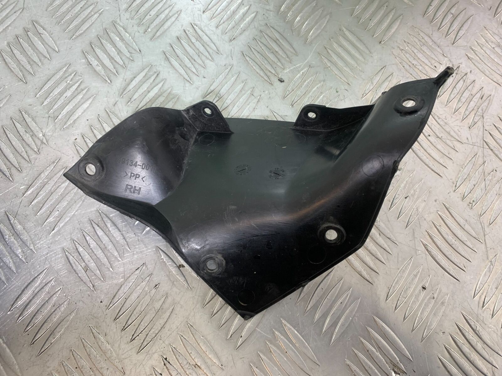 KAWASAKI Z650 ER650 KNFAN INFILL COVER YEAR 2022-2024 (CMB1112)