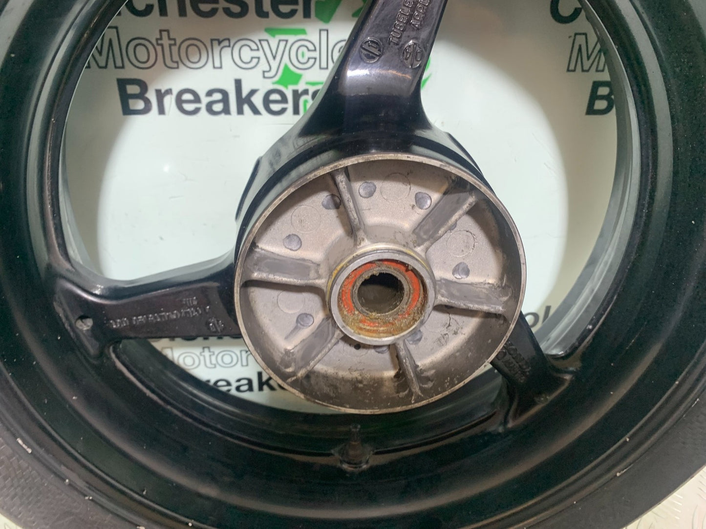 HONDA CBR600 CBR 600 RR REAR WHEEL  YEAR 2003-2004 CMB1173)