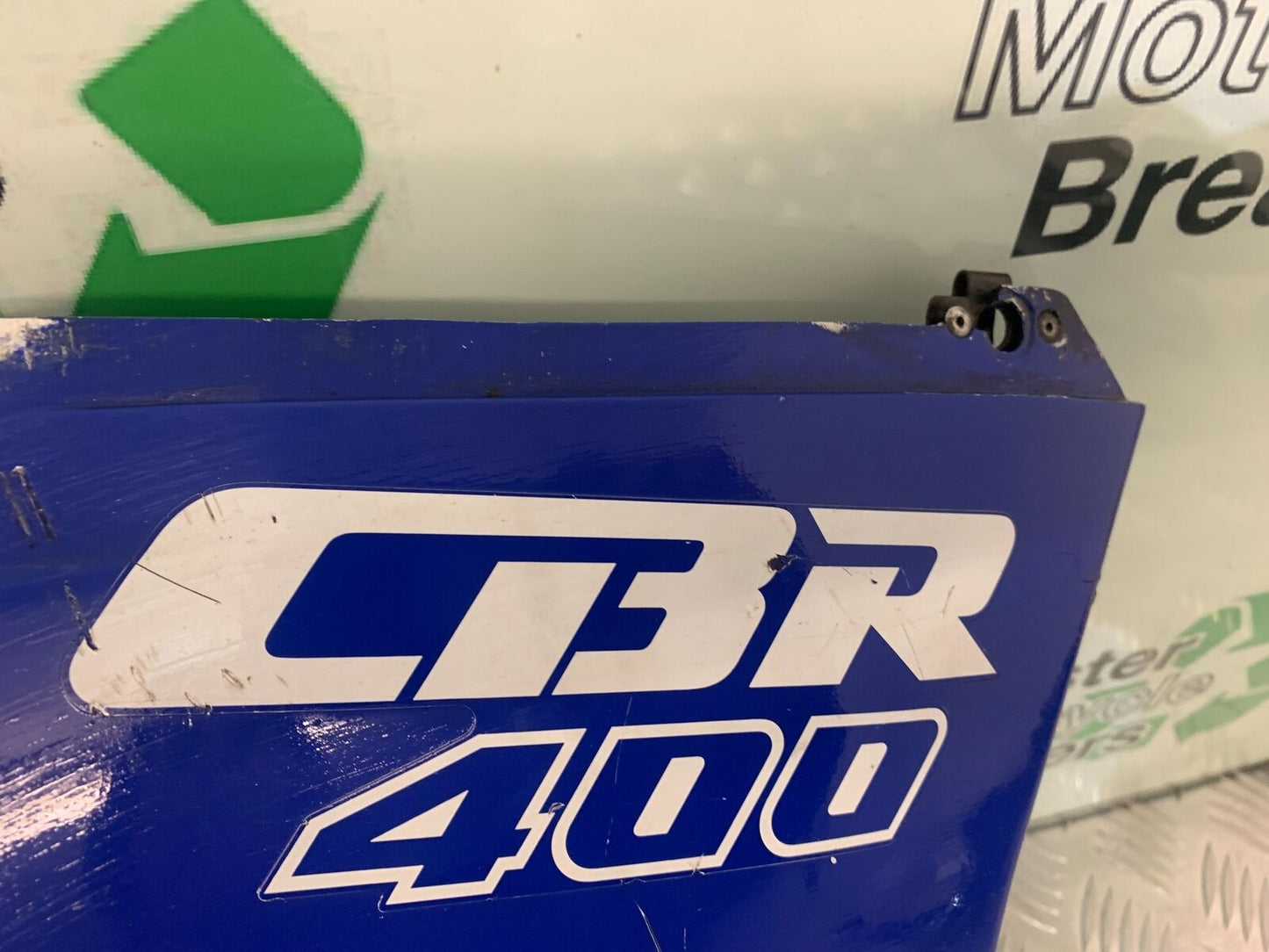 HONDA CBR 400 NC23 TRI-ARM RIGHT LOWER FAIRING   YEAR YEAR 1987-89 (STOCK 969)