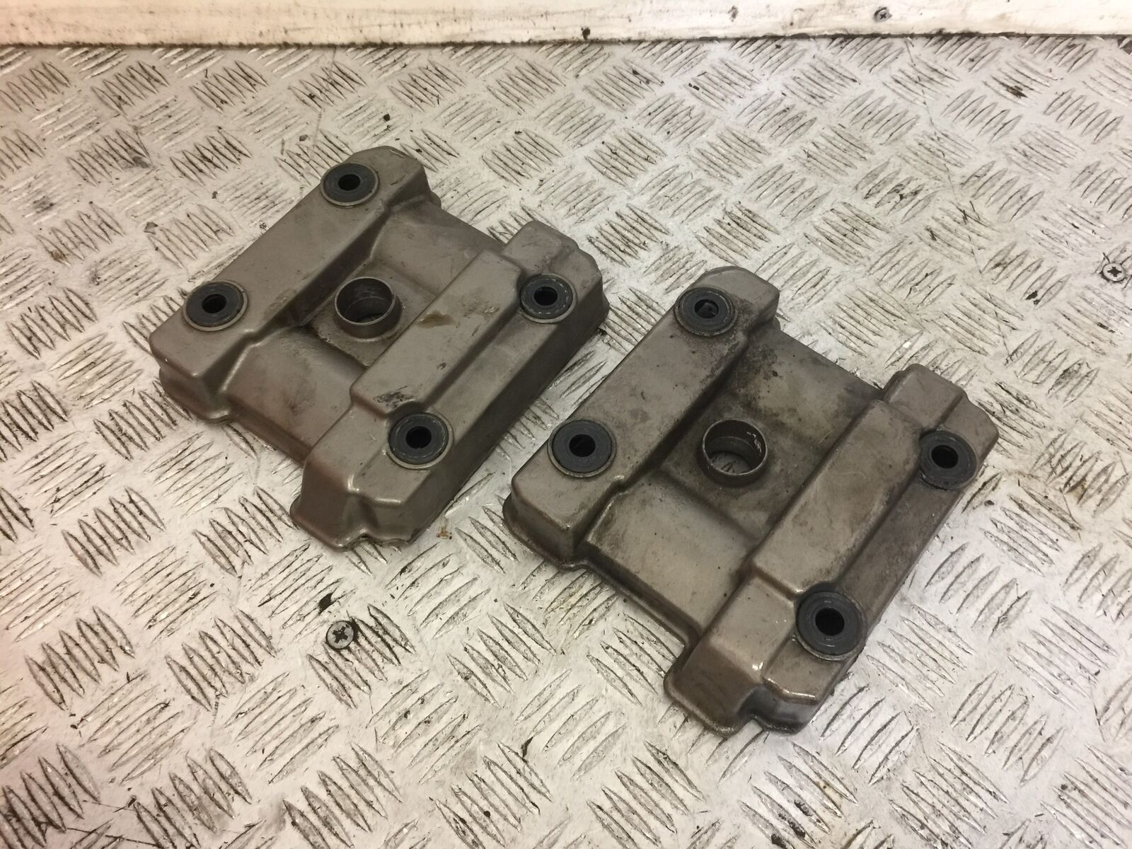 HYOSUNG GT250 COMET ROCKER COVERS YEAR 2007 (STOCK 682)