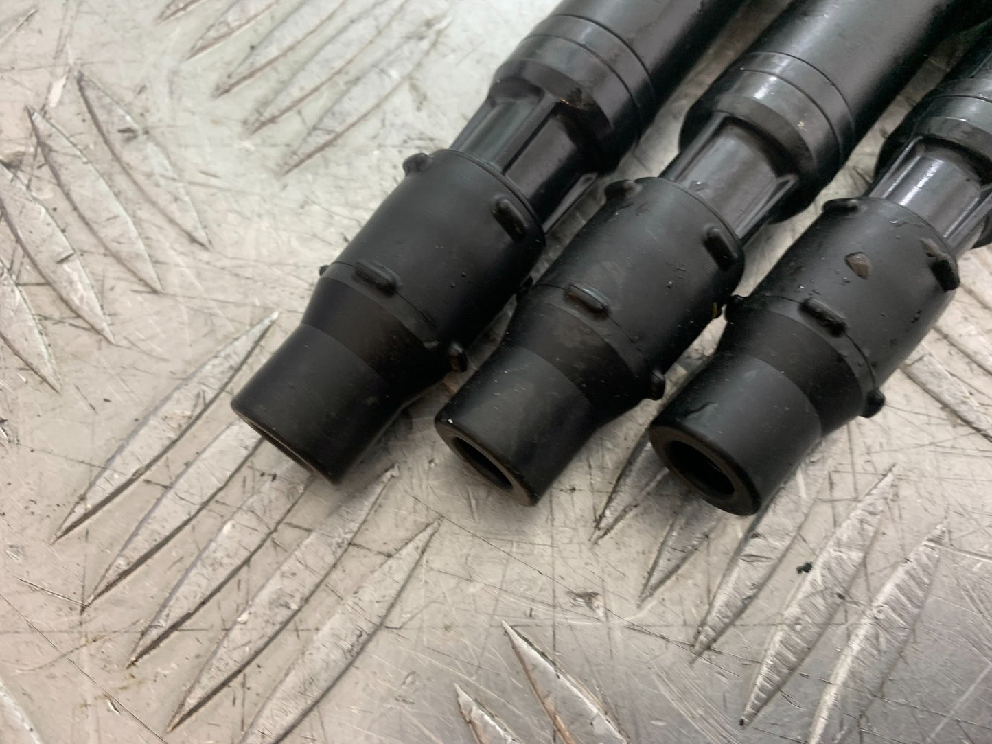 TRIUMPH TRIDENT 660 COILS YEAR 2021-2024 (CMB1295)