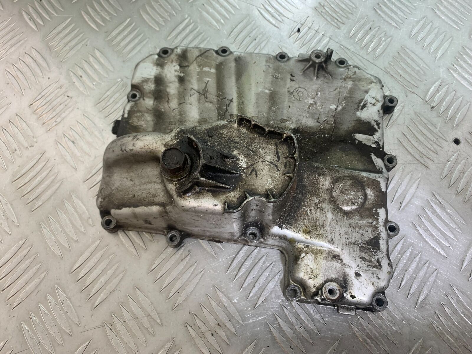 KAWASAKI ZX9R ZX9 C SUMP  YEAR 1998-99 (STOCK 903)