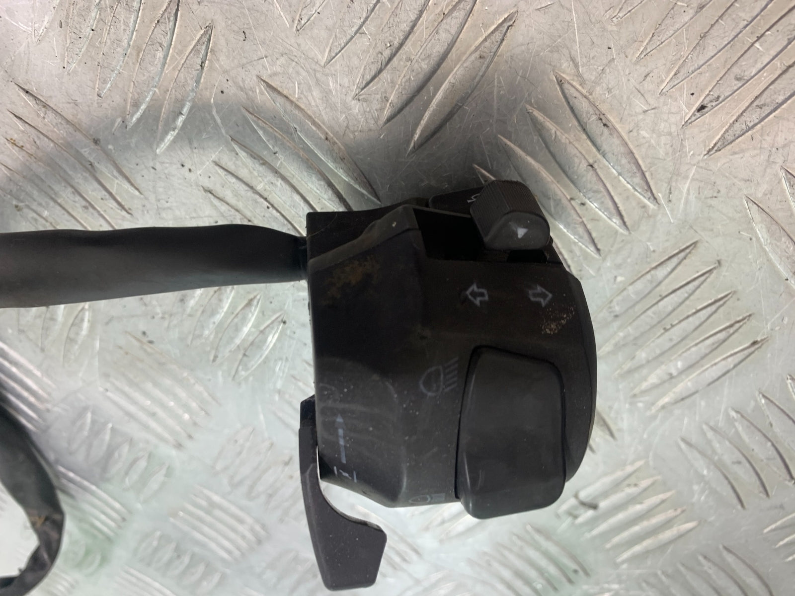 ROYAL ENFIELD BULLET 500 EFI LEFT SWITCH GEAR  YEAR 2008 - 2016 (CMB1153)