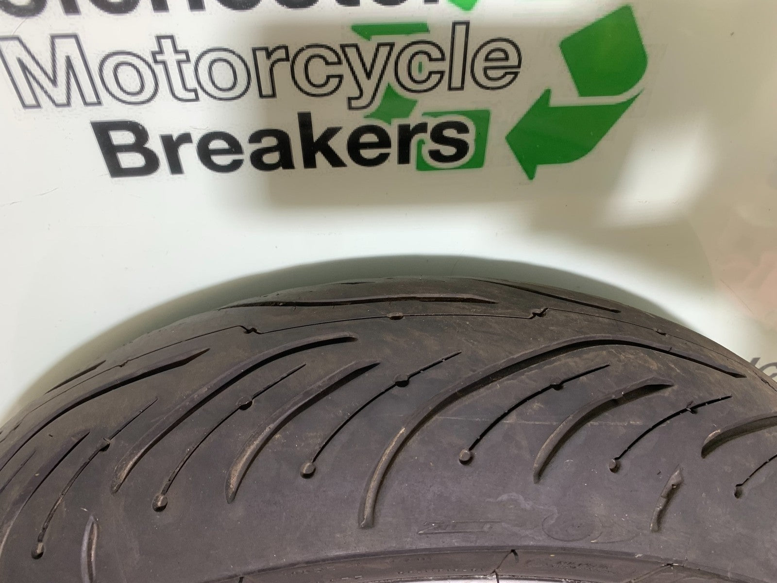 HONDA CBF500 CBF 500 REAR WHEEL (WITH GOOD TYRE) YEAR 2004-2008  (CMB1294)