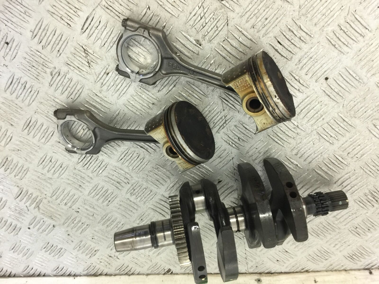 HONDA NC750 NC 750 CRANK AND RODS  2014-2018 (STOCK 608)