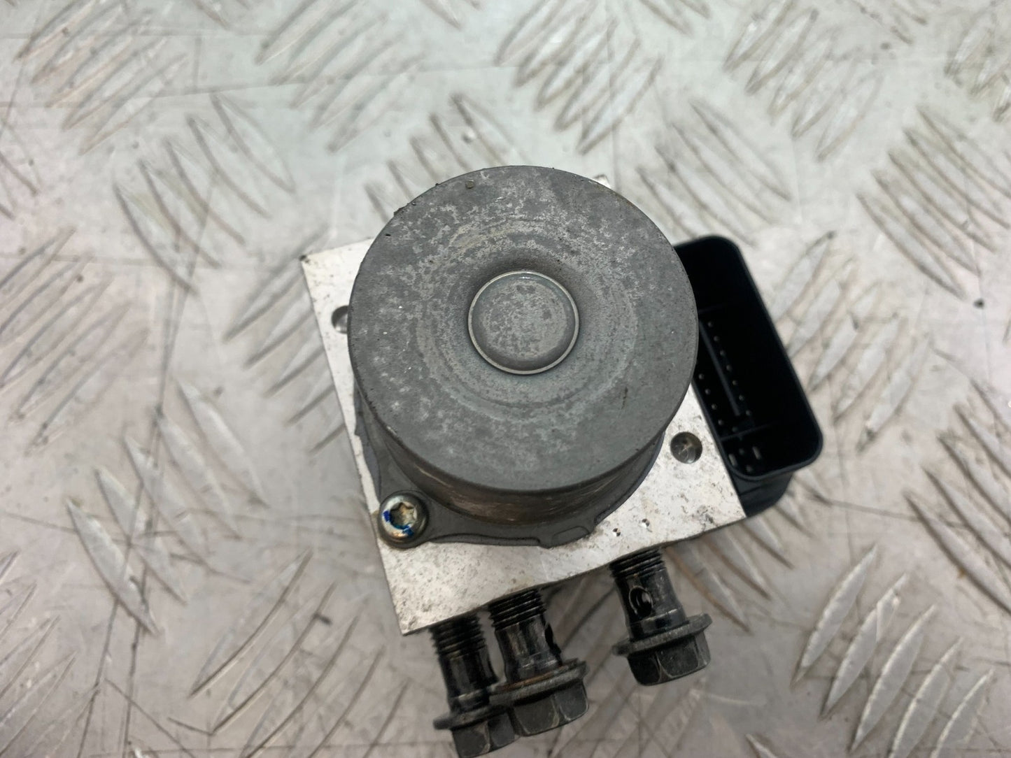 YAMAHA XMAX 300 ABS PUMP YEAR 2017-2020 (CMB1218)