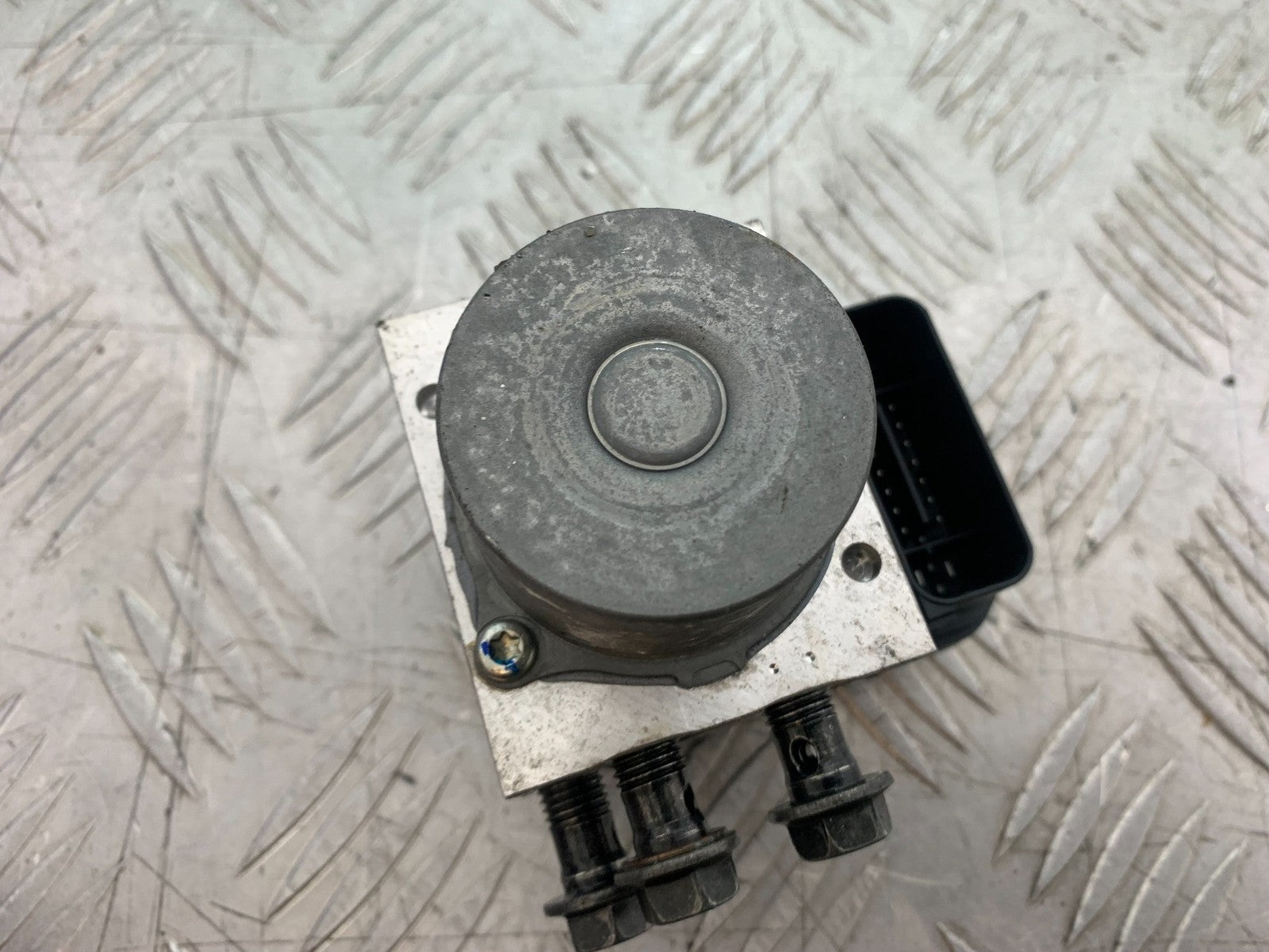 YAMAHA XMAX 300 ABS PUMP YEAR 2017-2020 (CMB1218)