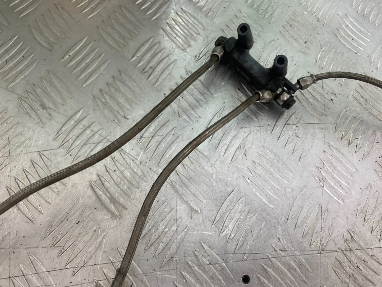KAWASAKI ZX9R ZX9 C FRONT BRAKE LINES  YEAR 1998-99 (CMB1213)