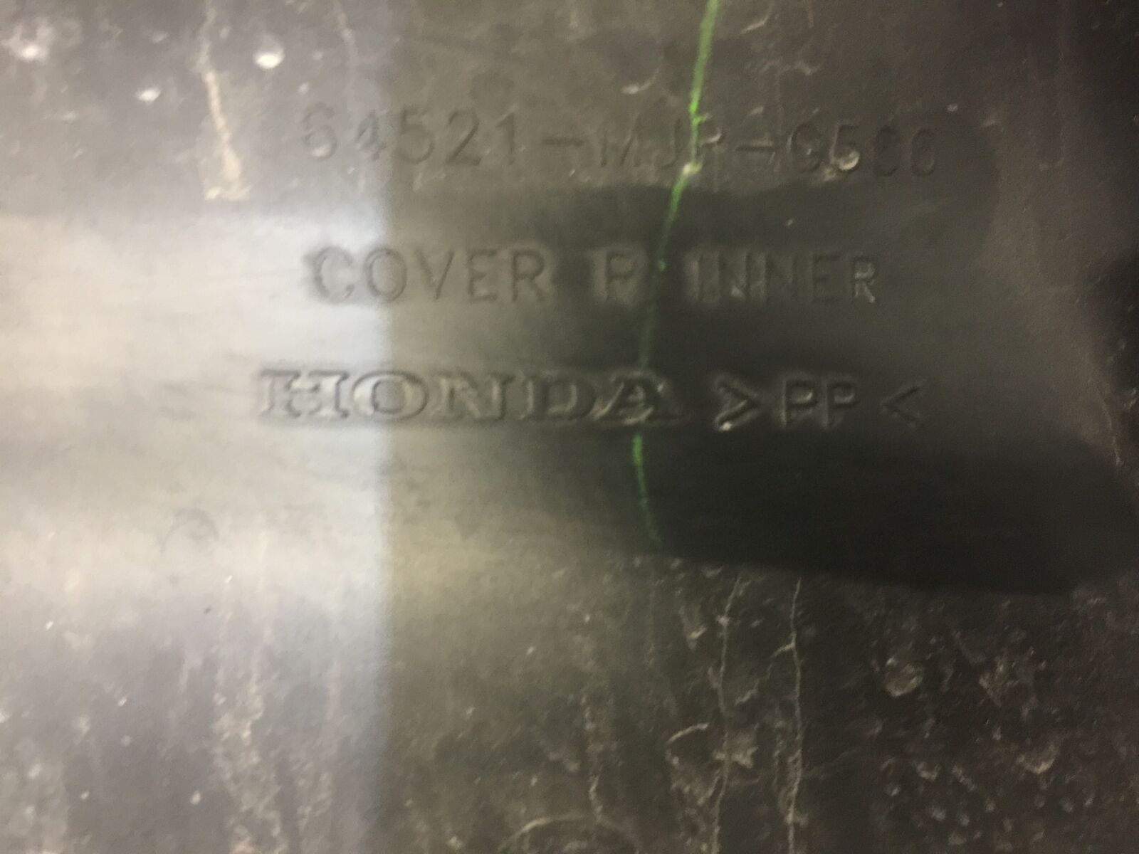 HONDA CRF1000 AFRICA TWIN RIGHT INNER INFILL PANEL   YEAR 2016-2019 (STOCK 695)