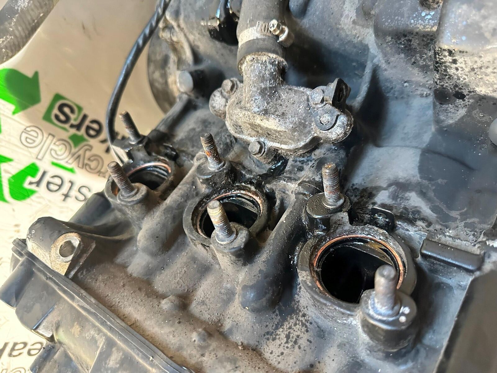 TRIUMPH TIGER 800 ENGINE YEAR 2011-2013  (CMB1113)