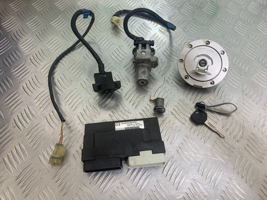 HONDA CBR 929 RRY FIREBLADE ECU LOCKS KEY  YEAR 2000-01 (CMB1026)