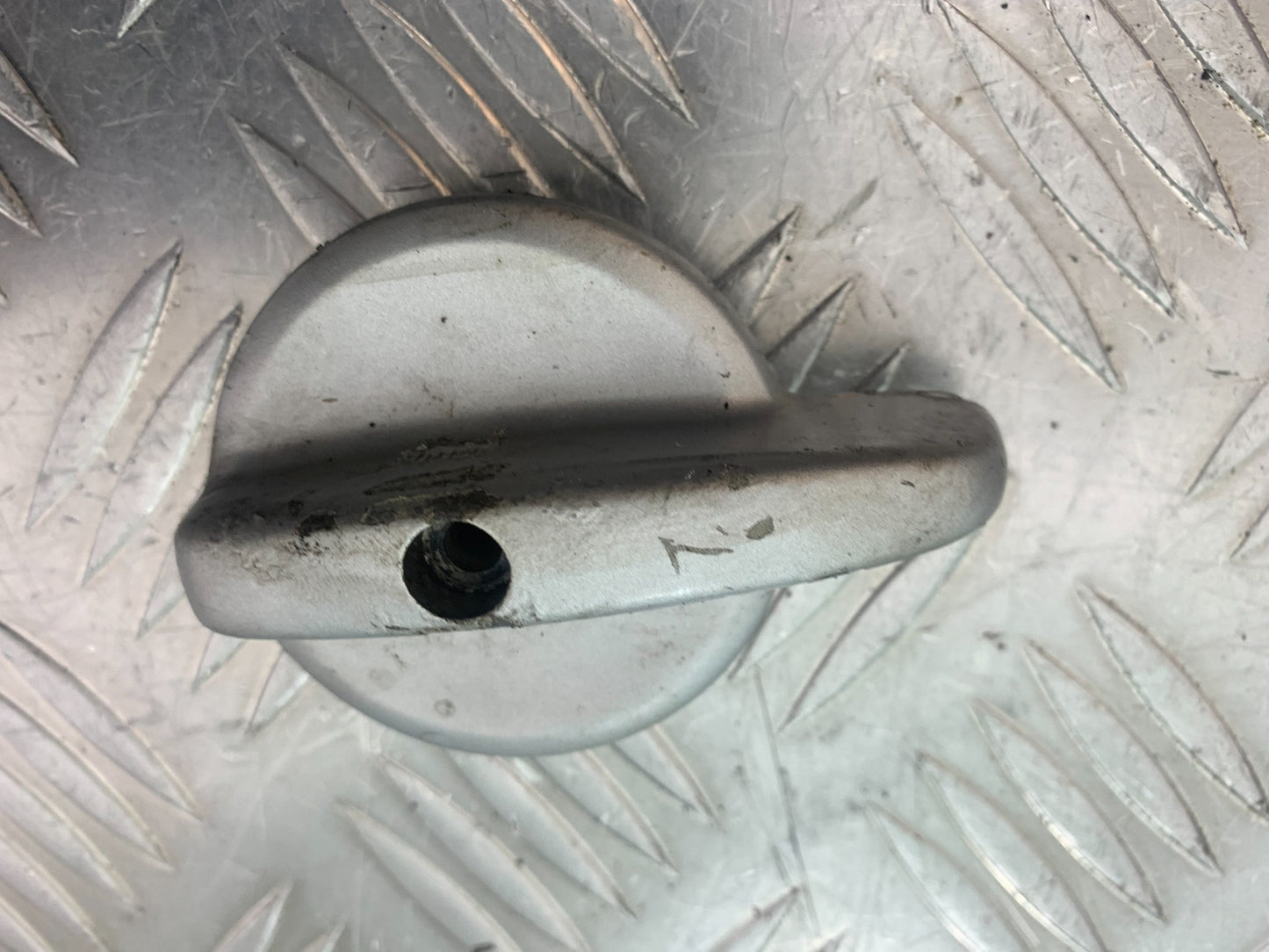 BMW K1200 K 1200 LT PETROL TAP KNOB   YEAR 1999-07 (CMB1138)