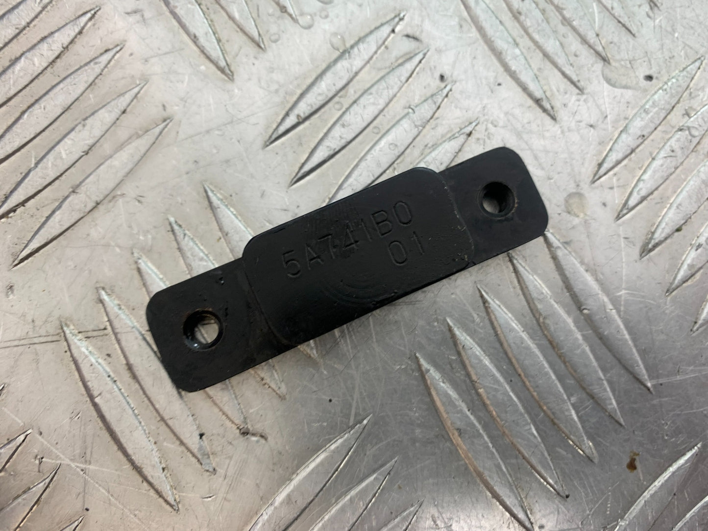BMW M1000 R FRAME BRACKET  YEAR 2023-2024 (CMB1140)