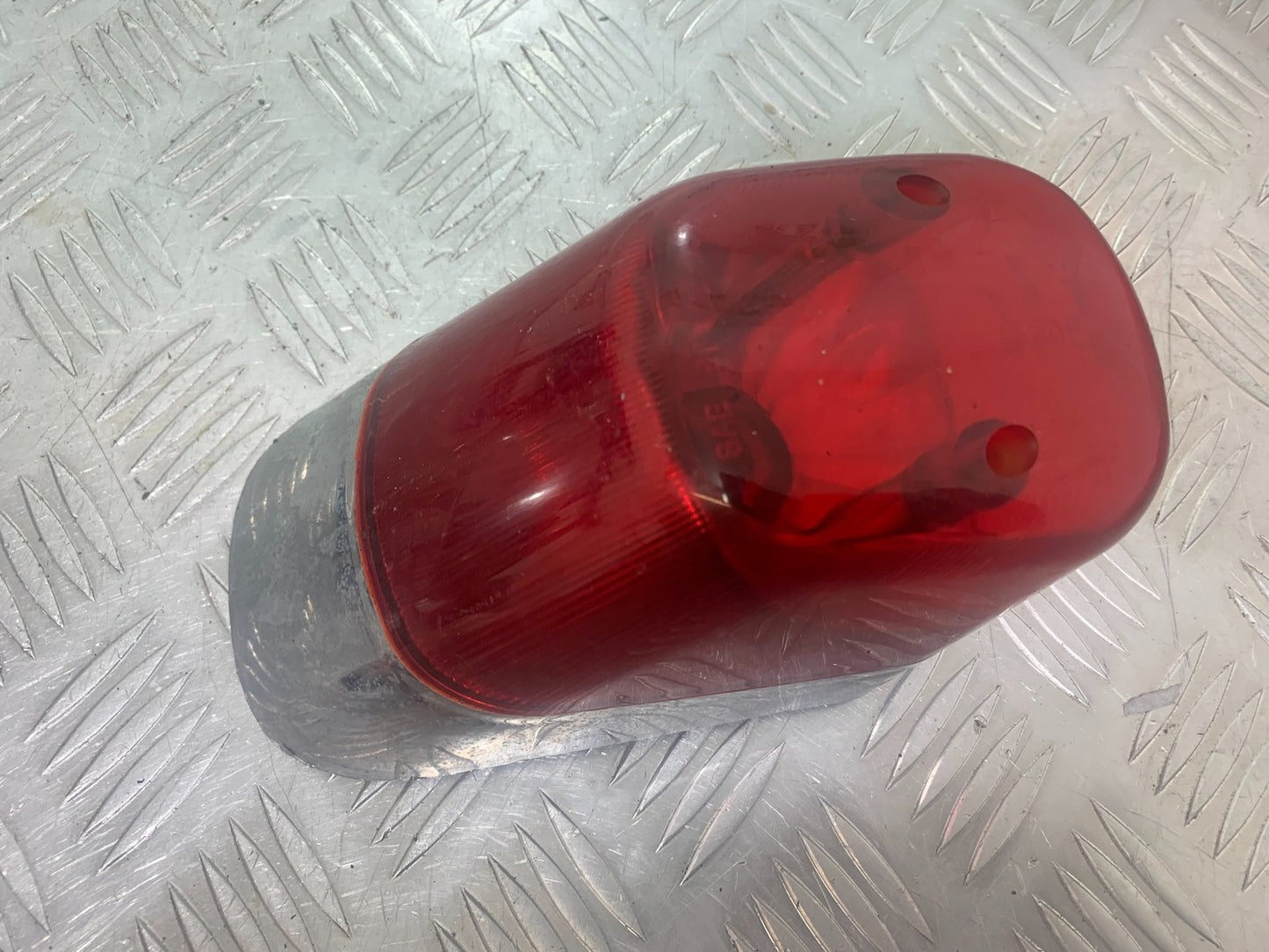 PIONEER XF250 REAR LIGHT   YEAR 2009 (CMB1143)
