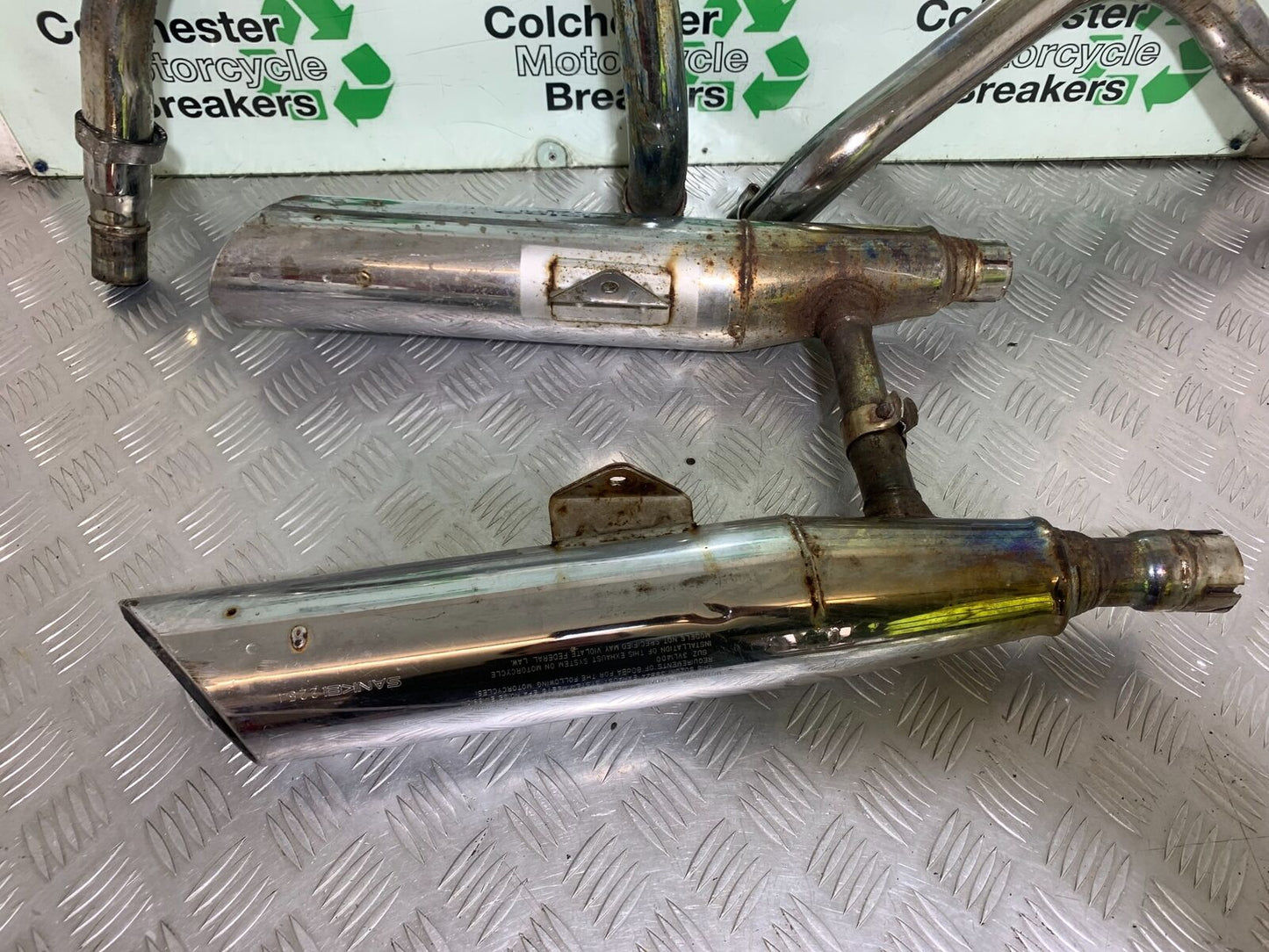 SUZUKI VS1400 VS 1400 INTRUDER EXHAUST   YEAR 1988 (CMB1077)