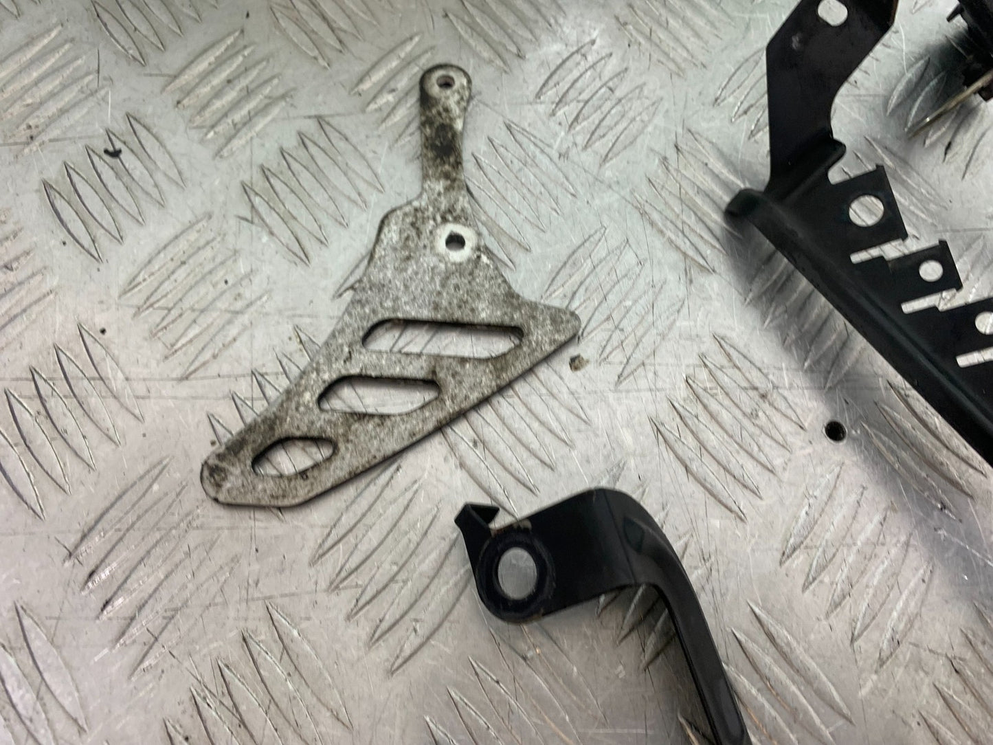 TRIUMPH 1050 SPRINT GT FRAME BRACKETS  YEAR 2010-2016 (CMB1250)