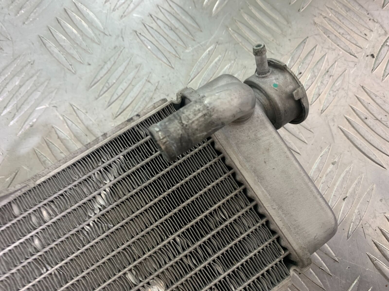 HUSQVARNA TE630 TE 630 RADIATOR YEAR 2010-11 (CMB1120)