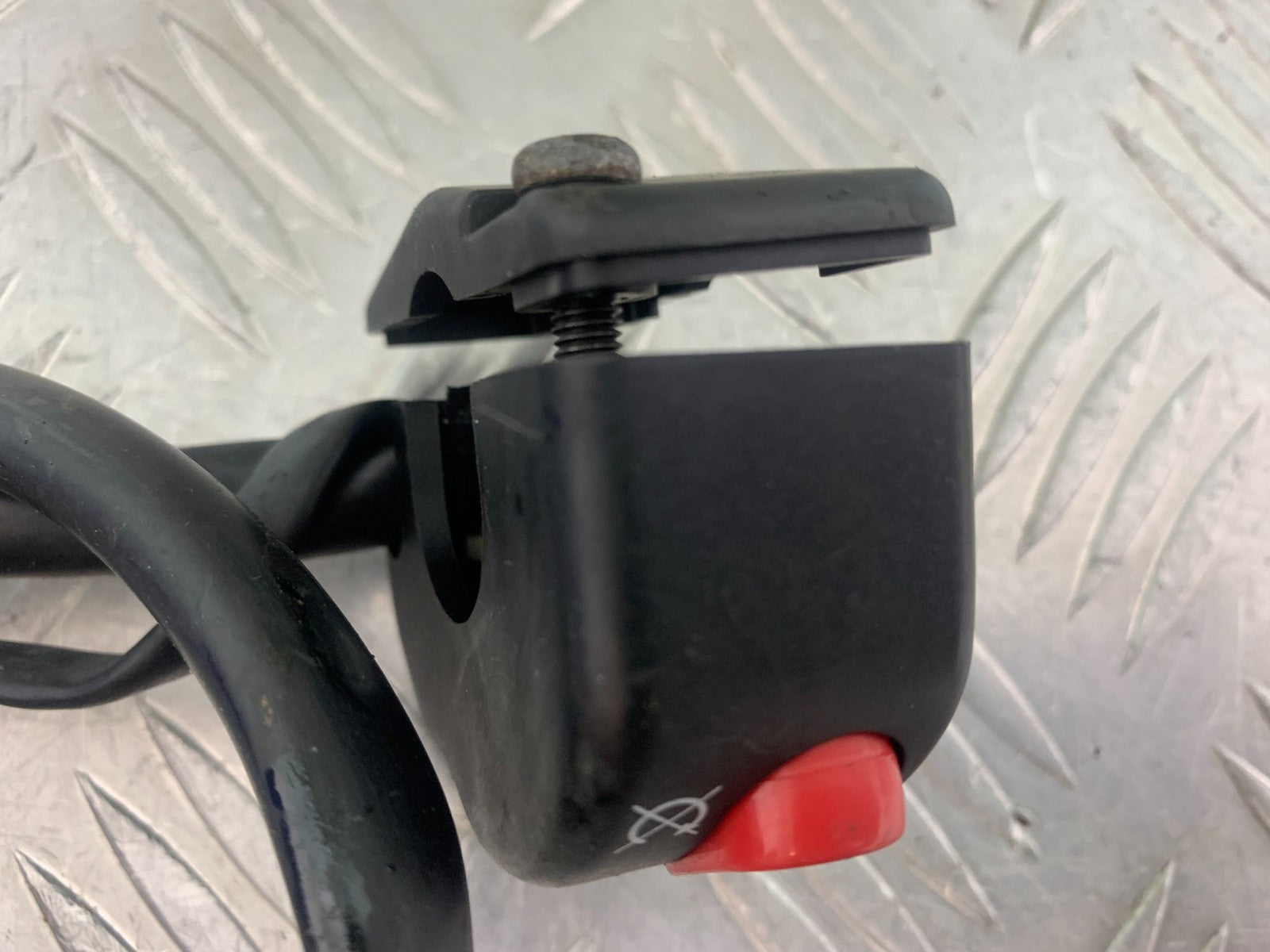 TRIUMPH 675 STREET TRIPLE RIGHT SWITCH GEAR   2013-2016 (CMB1186)
