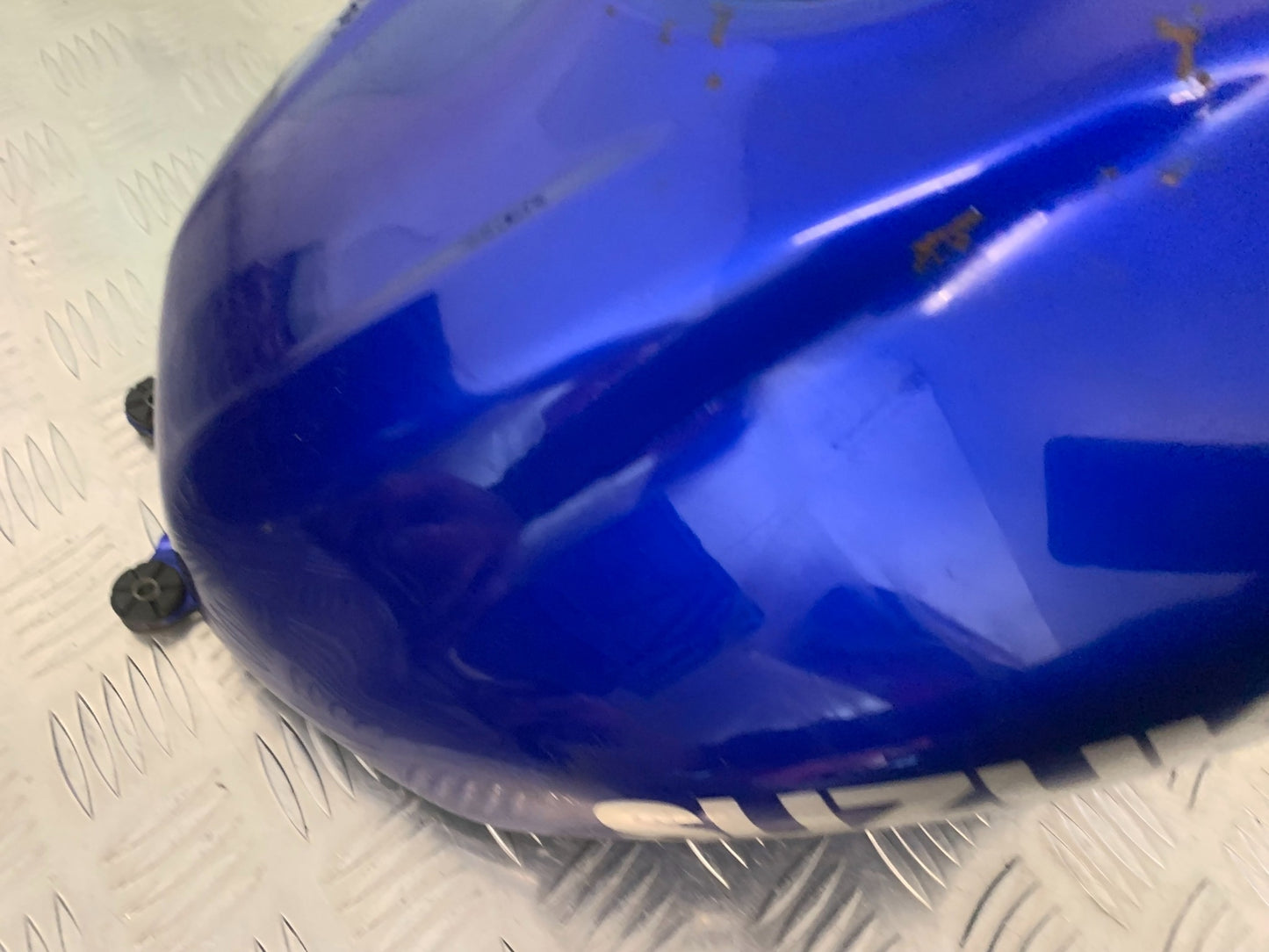 SUZUKI SV1000 SV 1000 K4 PETROL TANK YEAR 2004 (STOCK 990)
