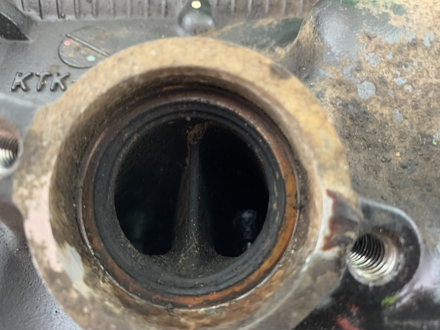KAWASAKI NINJA 650 CYLINDER HEAD VALVES AND CAMSHAFTS YEAR 2017-2019