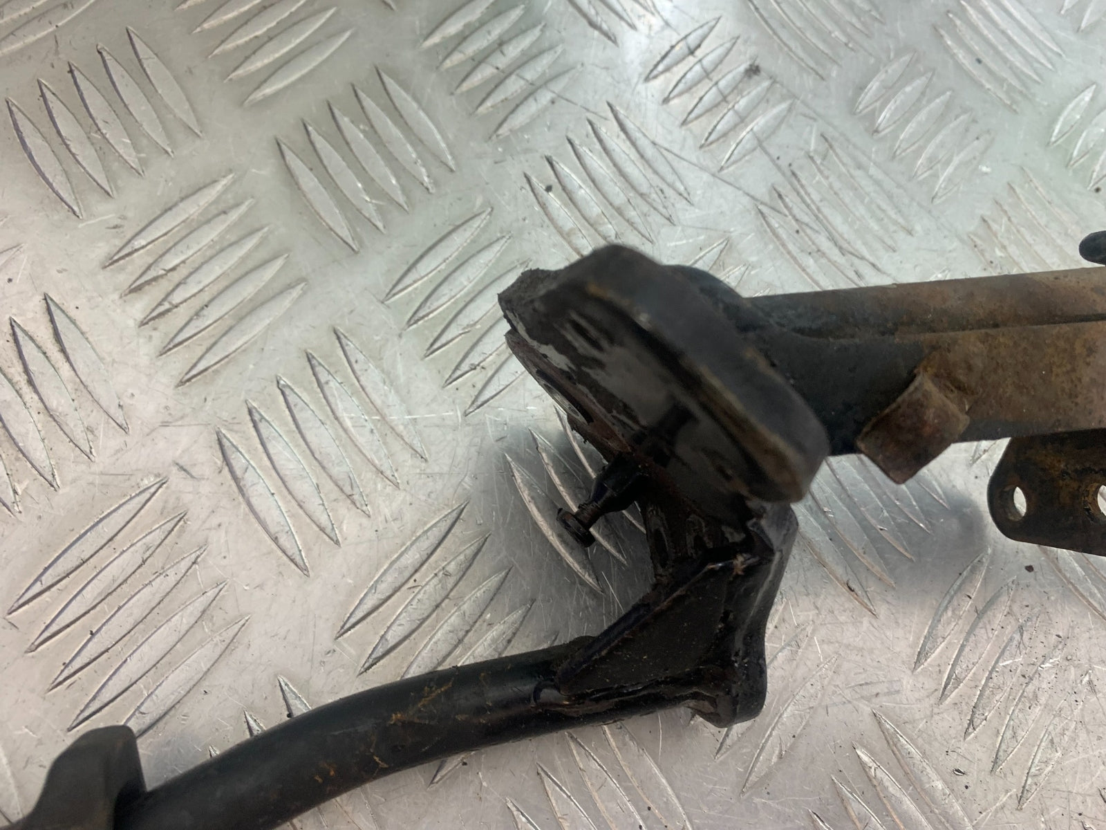 YAMAHA YBR125 YBR 125 FRONT FOOTREAR BAR YEAR 2010-2017 (CMB1163)