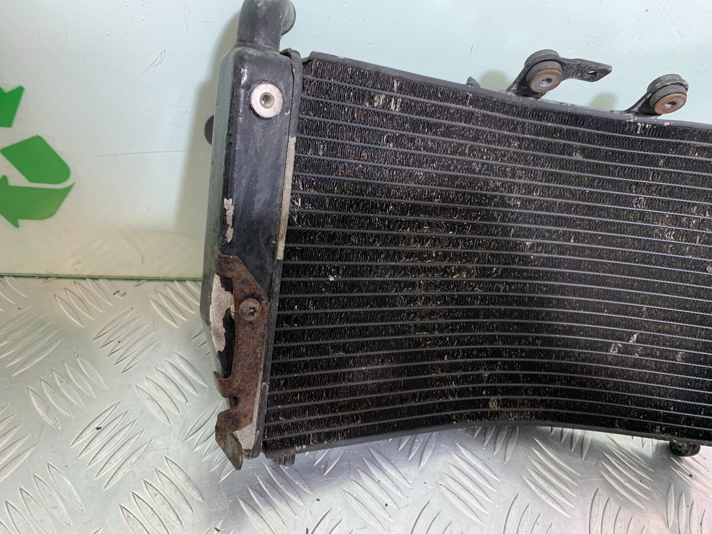 TRIUMPH TIGER 1200 EXPLORER RADIATOR  YEAR 2012-2015 (STOCK 992)