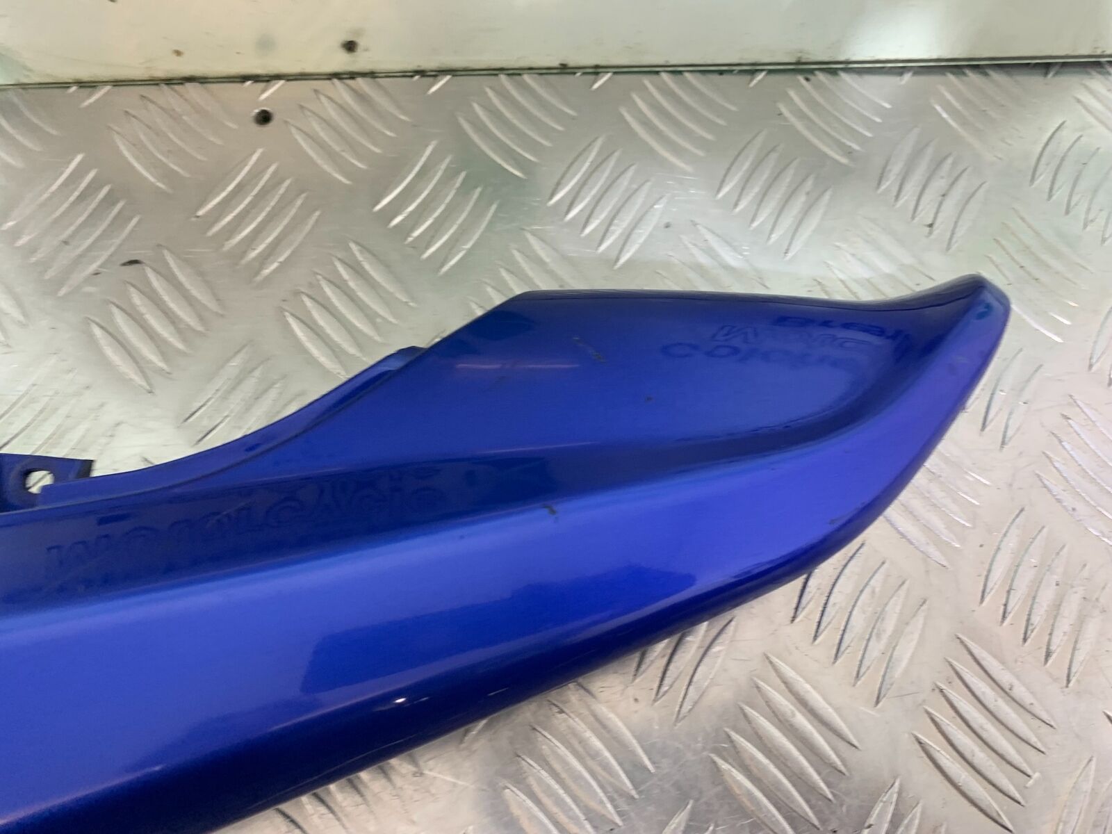 KAWASAKI ER5 ER 5 LEFT TAIL PIECE   YEAR 1997-2007 (CMB1003)