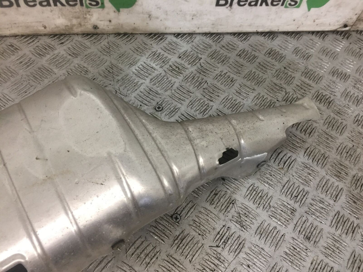 HONDA CBR600 CBR 600 RR SILENCER SHIELD  YEAR 2009-2012 (STOCK 804)