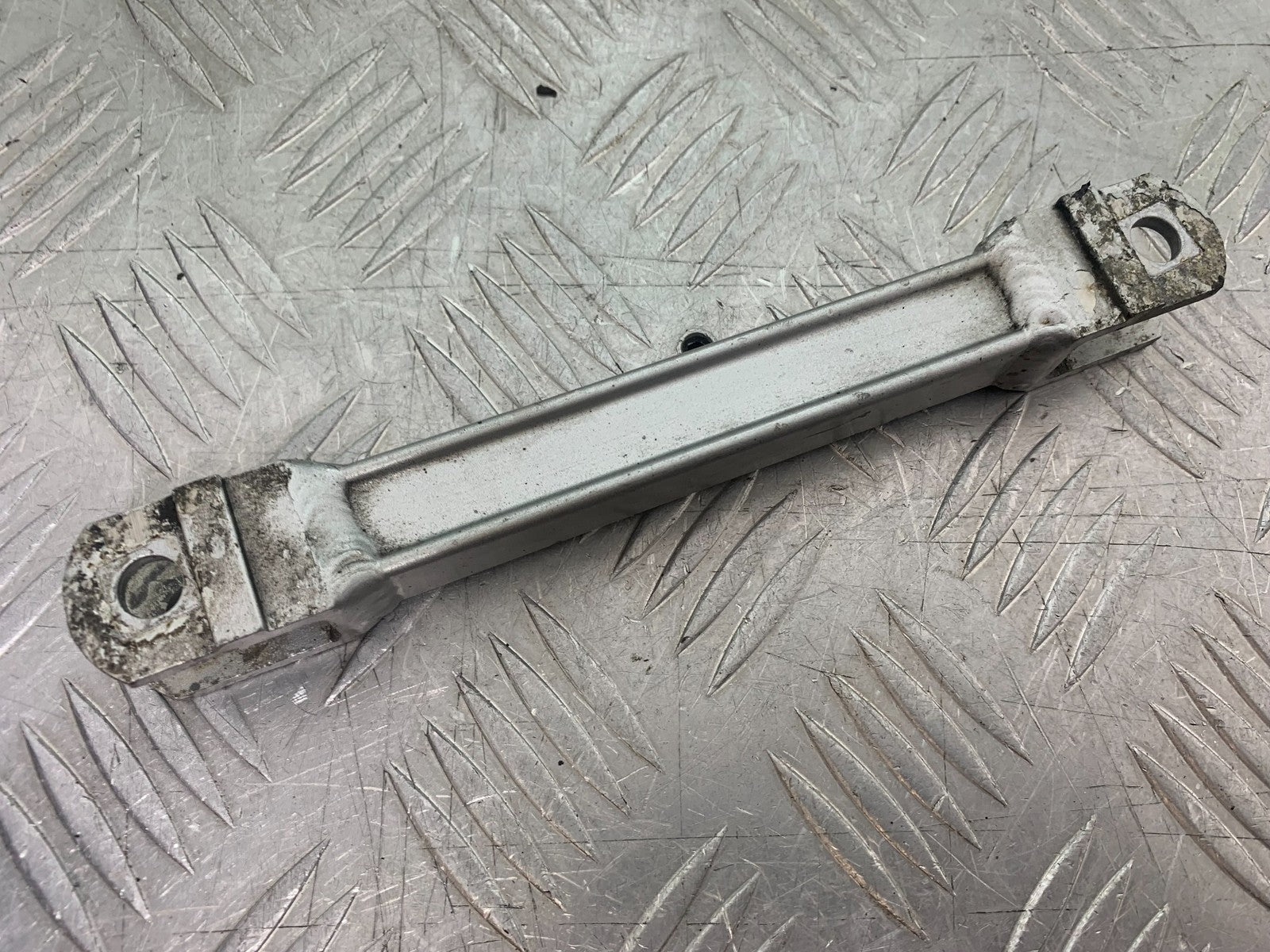 KAWASAKI GPZ600 GPZ 600 REAR BRAKE ARM  YEAR 1988-90 (CMB1258)