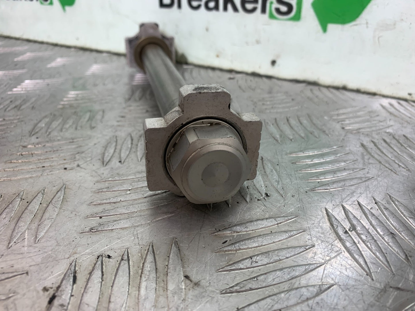 KTM 690 DUKE R LC4 REAR WHEEL SPINDLE YEAR 2012-2015  (CMB1180)