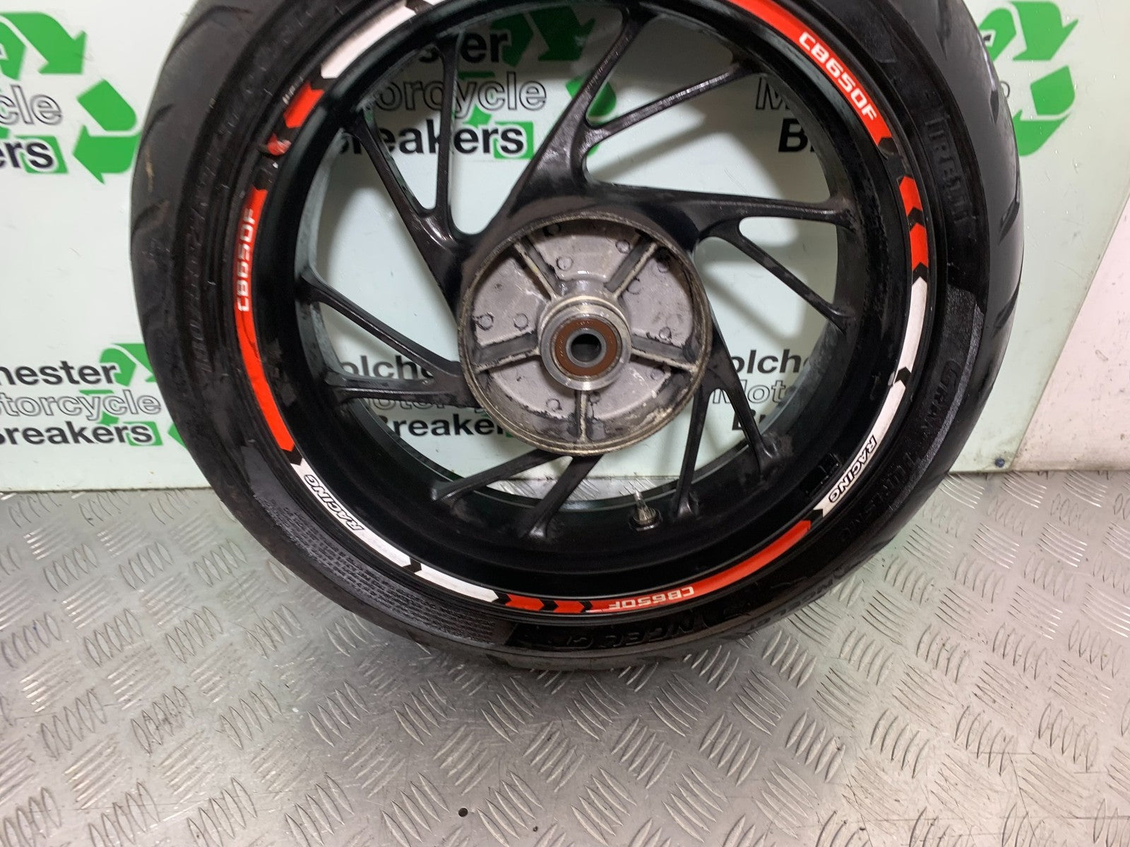HONDA CB650F CB 650 FA-E REAR WHEEL   YEAR 2014-2017 (CMB1226)