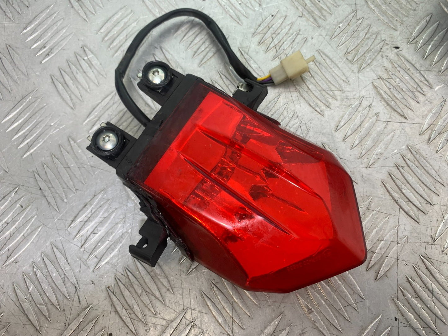 BENELLI BN125 BN 125 REAR LIGHT YEAR 2018-2021 (CMB1194)