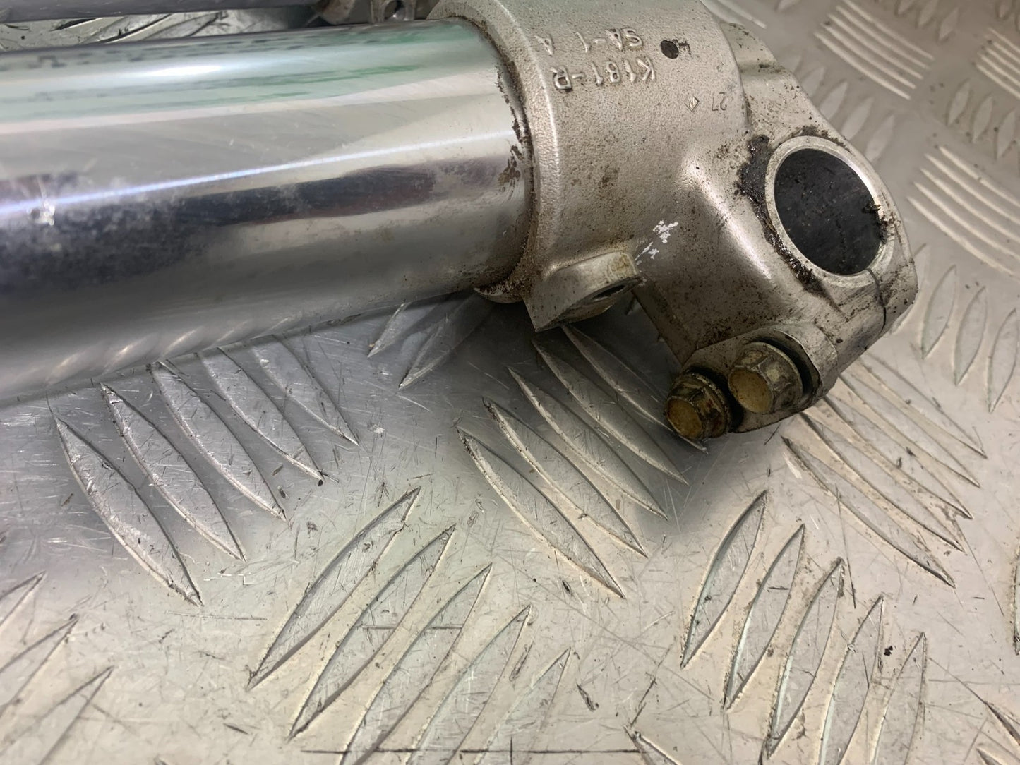 KAWASAKI KXF250 KXF 250 FORKS YEAR 2006-2008 (CMB1309)
