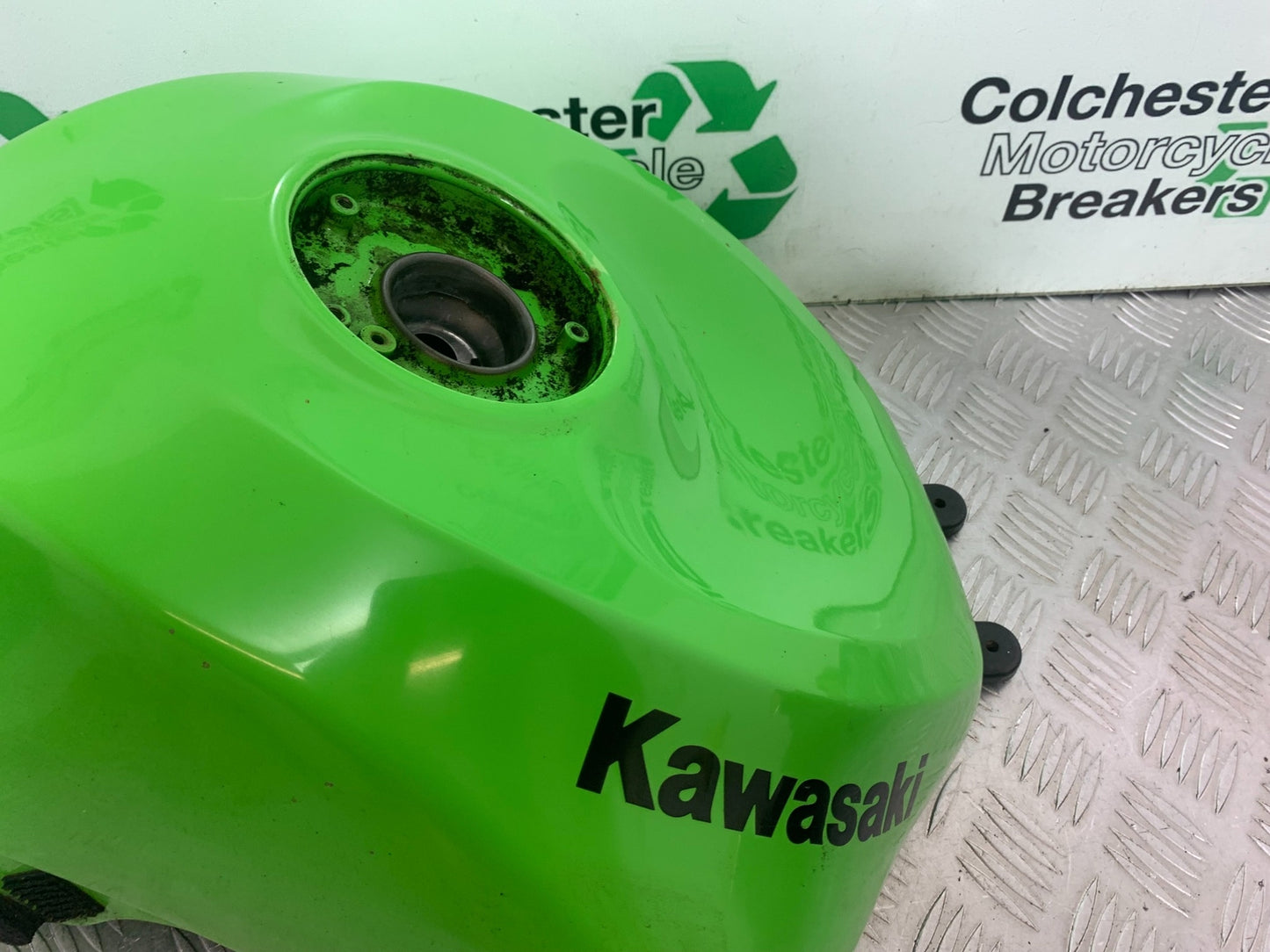 KAWASAKI ZX6R PETROL TANK  YEAR 2009-2012 (CMB1136)