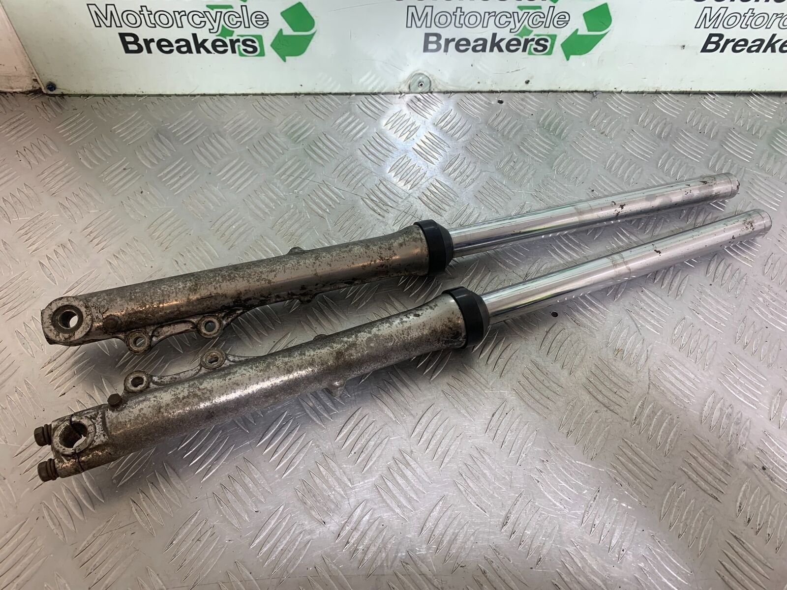 HONDA CX500 CX 500 FORKS  YEAR 1980 (CMB1131)
