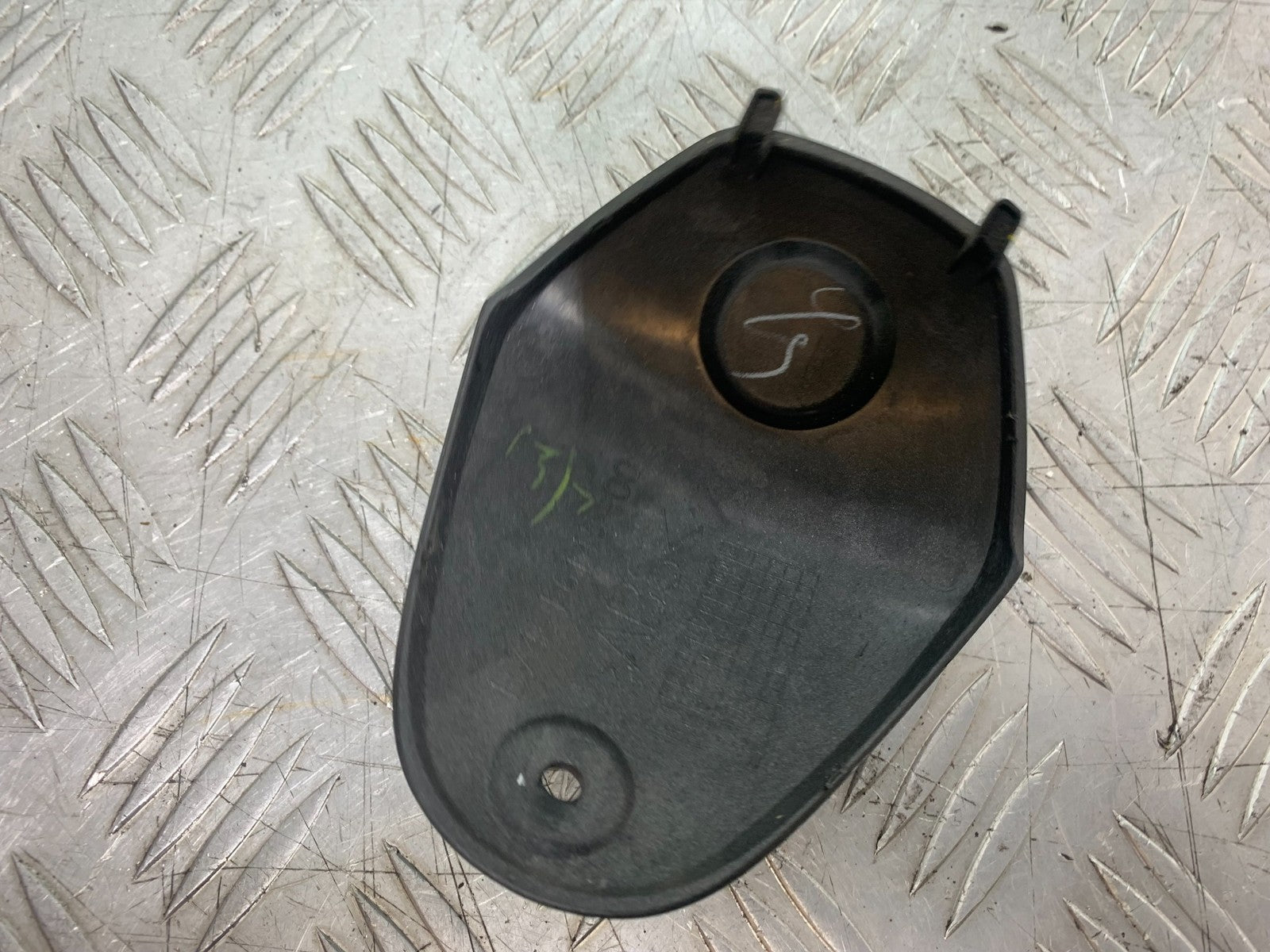 YAMAHA XMAX 300 INFILL COVER  YEAR 2017-2020 (CMB1218)