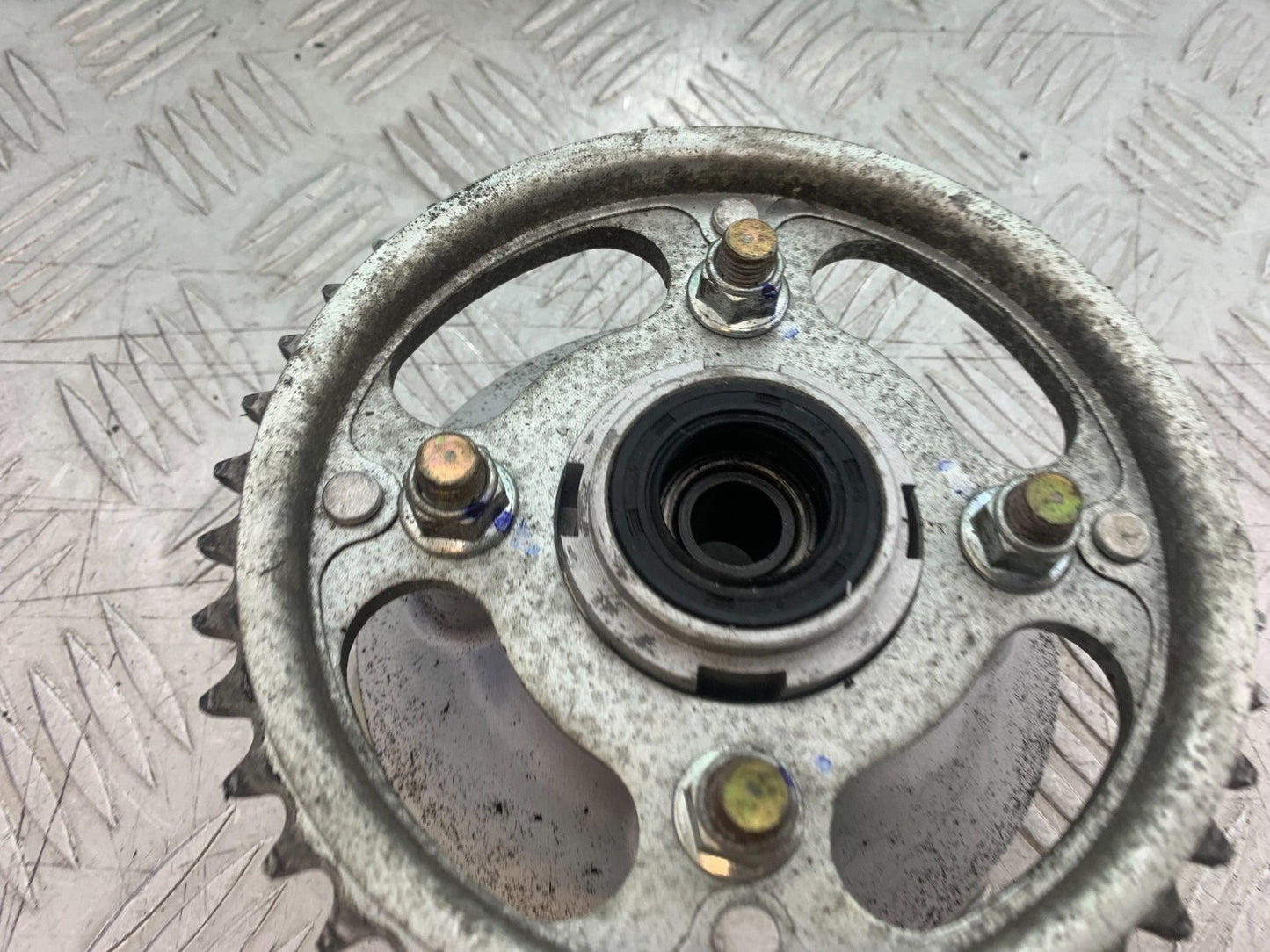 PIONEER NEVADA XF125 SPROCKET CARRIER  YEAR 2009 (CMB1214)
