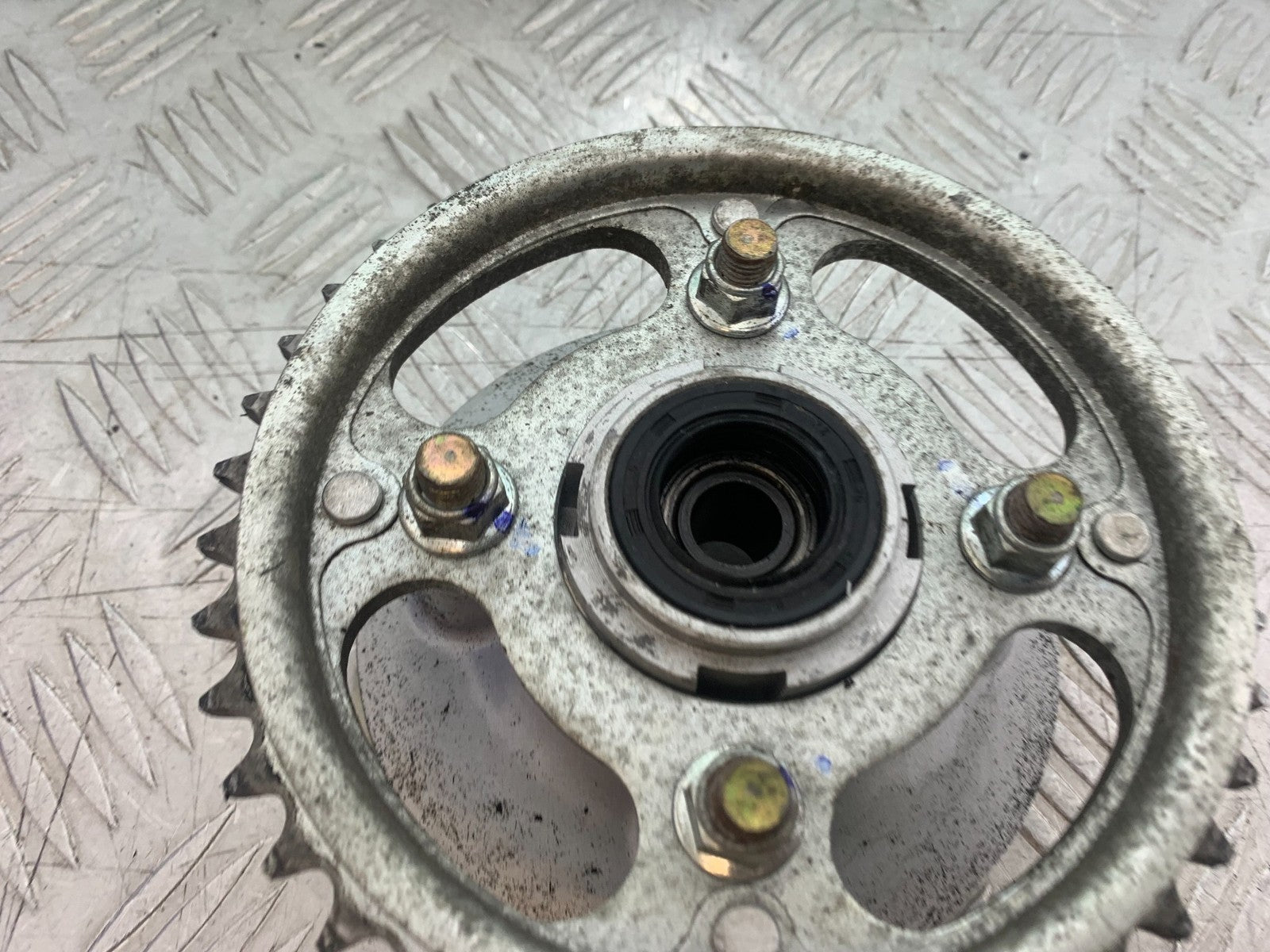 PIONEER NEVADA XF125 SPROCKET CARRIER  YEAR 2009 (CMB1214)